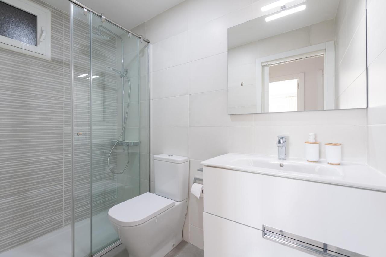 Living Las Canteras Homes - Bright Beachfront Las Palmas de Gran Canaria Exterior photo